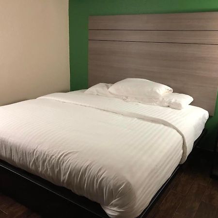 Travelers Inn And Suites Wharton Luaran gambar