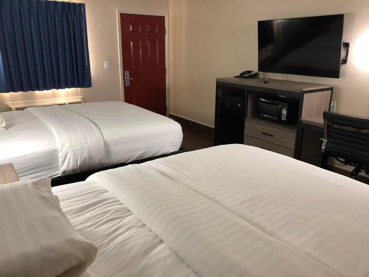 Travelers Inn And Suites Wharton Luaran gambar