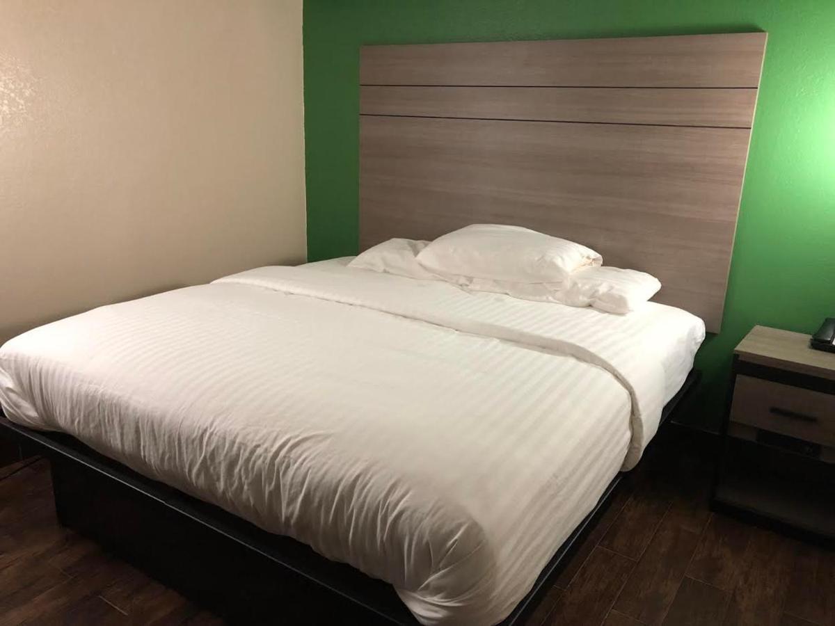 Travelers Inn And Suites Wharton Luaran gambar